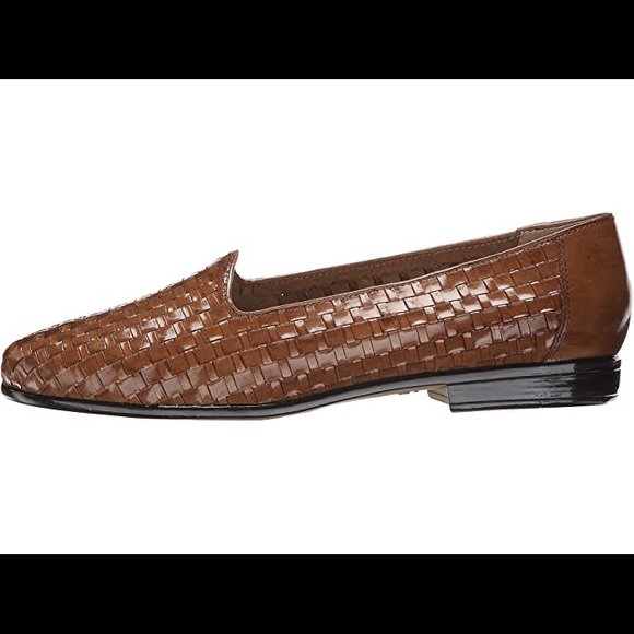 Trotters | Liz Flats in Brown - Picture 7 of 7